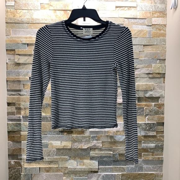 🎁 PST by Project Social T Top - Picture 3 of 6